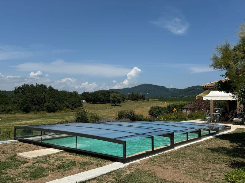 Installation d’un abri piscine à Vernoux-en-Vivarais