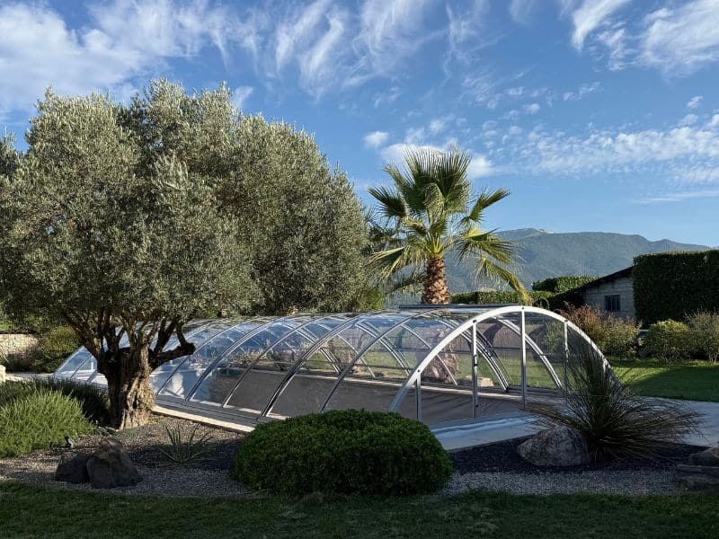 Installation d&rsquo;un abri piscine à Eymeux dans la Drôme